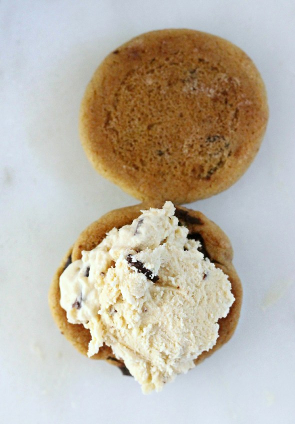 coffee ice cream sandwiches