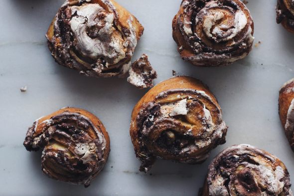 Chocolate & Walnut Meringue Cookies