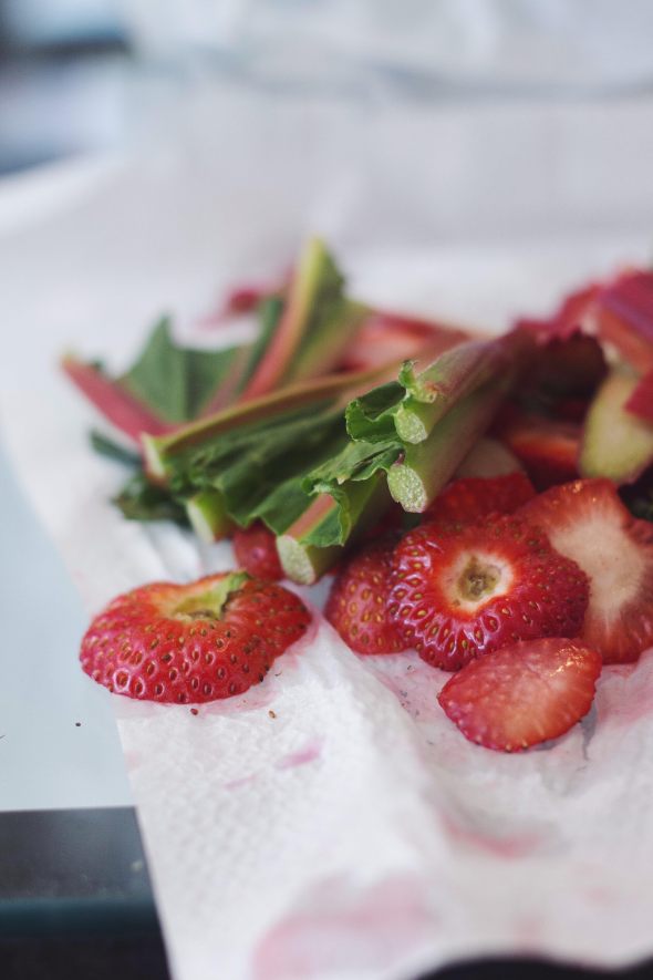 Strawberry Rhubarb Cobbler