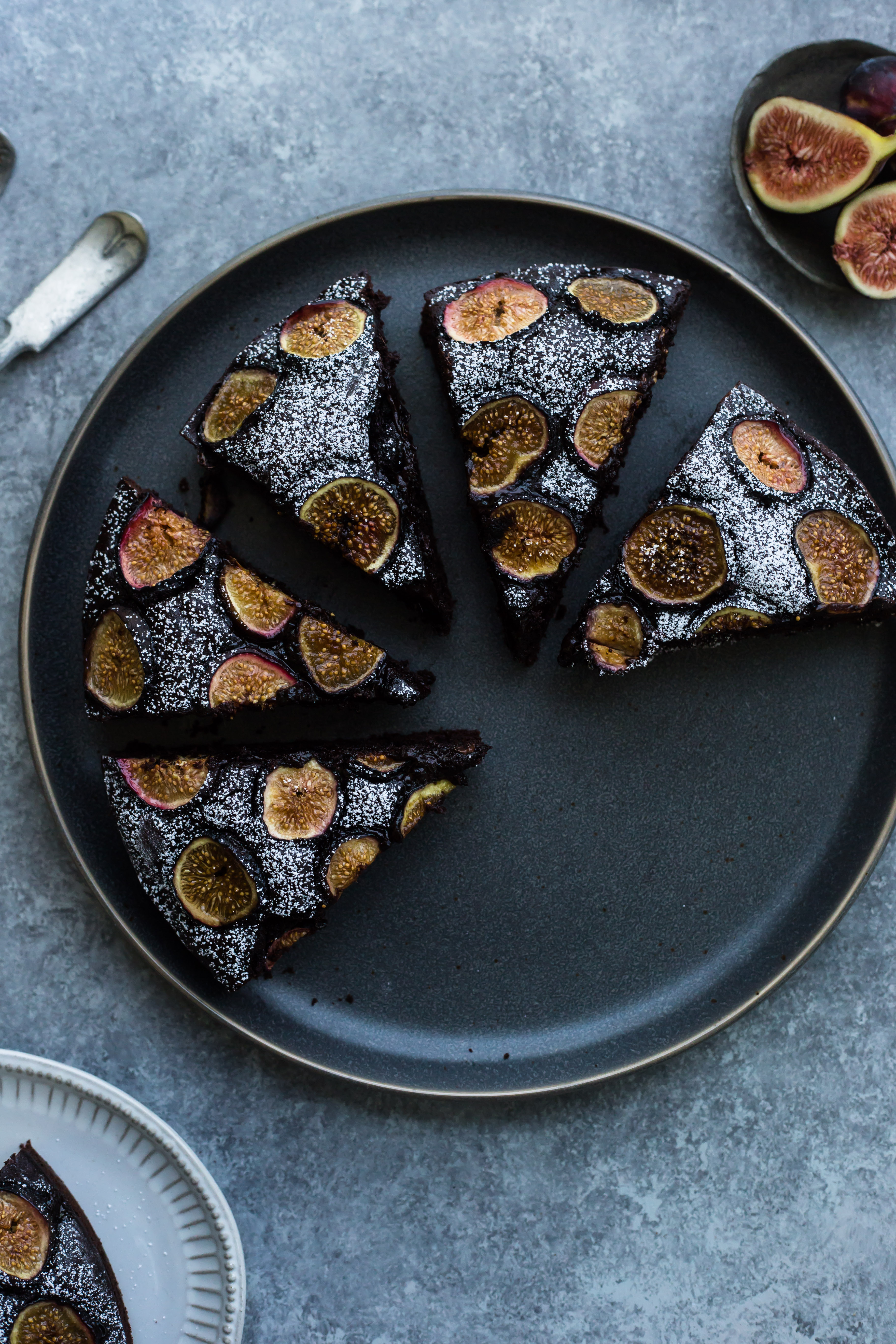 Chocolate and Honey Fig Cake